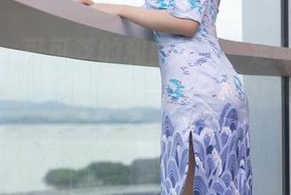 秀人网 – 可可芝的和服作品，定制得太符合我心意，不知道能不能换算成实际有效的运程呢？