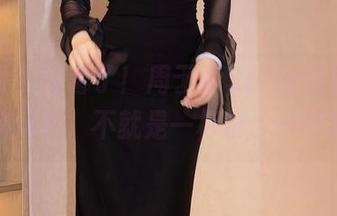 秀人网 – 厉害了！周于希Sally最新图包：居家风光，不就是一杯茶、一条猫吗？