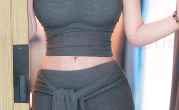 秀人网 – 免费泳池合集，爱丽莎Lisa就是废话多一堆！