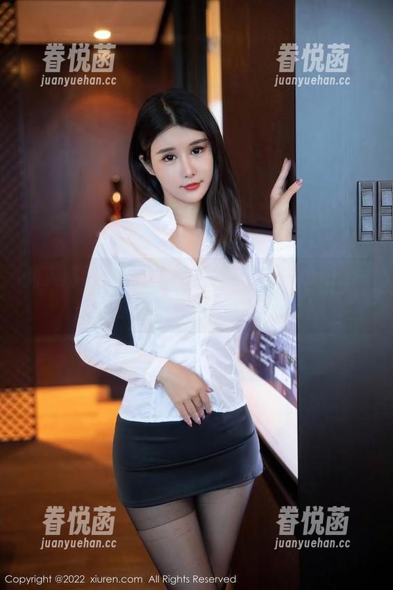 秀人网 - 厦门旅拍，全靠王馨瑶yanni——这才是真正的美图写真乱入