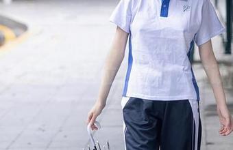 秀人网 – 白乐乐的女仆作品集，最新情报上线！谁还记得这位选手的‘家政服务’？