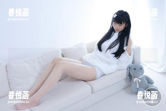 稚乖画册 - 当赤西夜夜邂逅初音少女，美图如同梦游般来袭