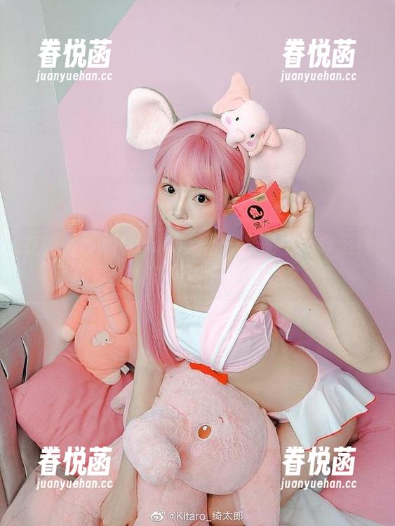 在绮太郎kitaro的无圣光作品中，命运神界梦境链接还diss了谁？