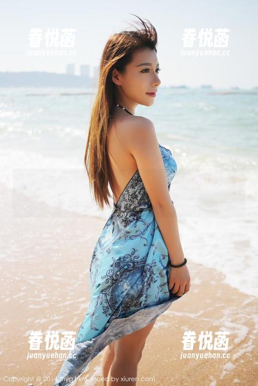 美媛馆 - 美图不止于脸，伊小七MoMo的美足也在默默说话