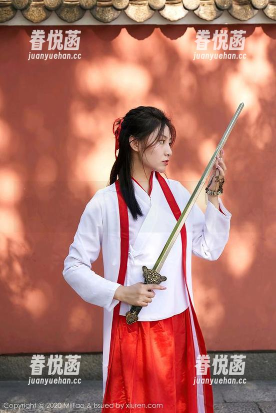 蜜桃社 - 啊！结衣的教室作品集更新啦——点开就好比上课时发现小惊喜。