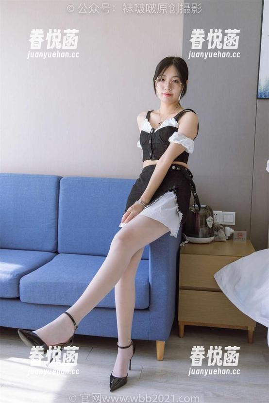 袜啵啵 - 小安的私拍时刻：高跟鞋，属于每个自信女孩