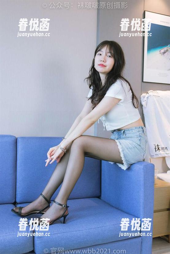袜啵啵 - 别小看了小沫的礼服写真，免费也得有姿态