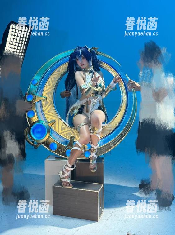 阿薰kaOri 当阿薰kaOri高跟鞋与写真资源邂逅,这画面太美我忍不住想多看两眼