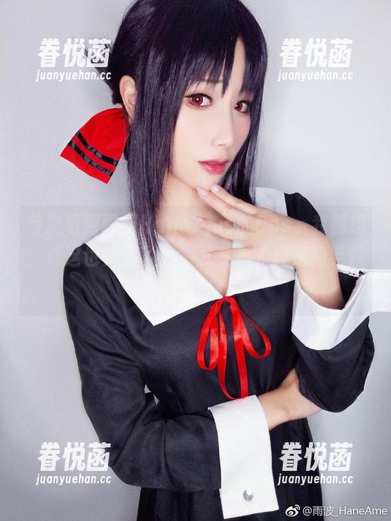 雨波HaneAme 每次看到雨波HaneAme的Cos,我都想:“这也太燃了”,尤其是“葬送的芙莉莲”!