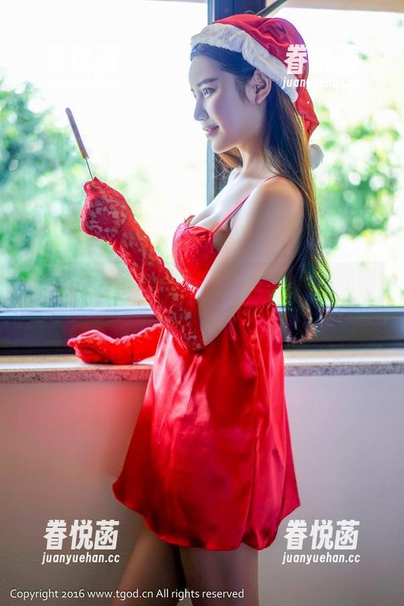 青豆客 - 更新套餐！宛恩miyu的水手服套图，“听说”这类服装带有某种魔力？
